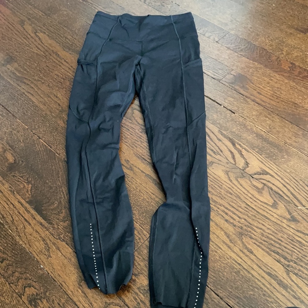 Lululemon fast and frees